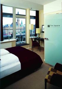 The Square Hotel Bedroom